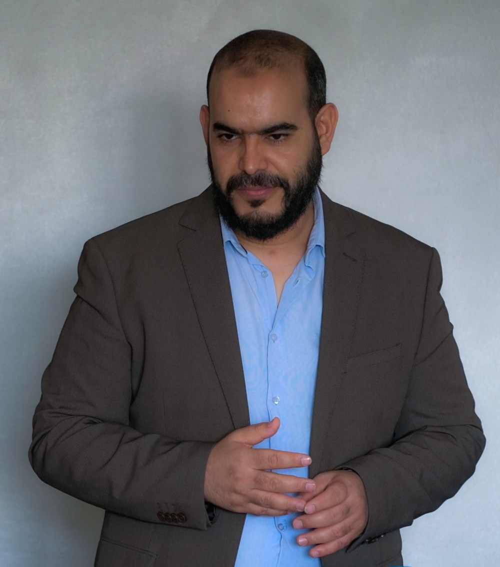 عبد النبي بكون